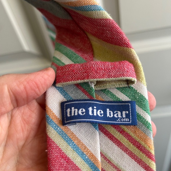 EUC striped cotton tie in beautiful stripes. Summery. So cool. Tie Bar - Picture 2 of 6